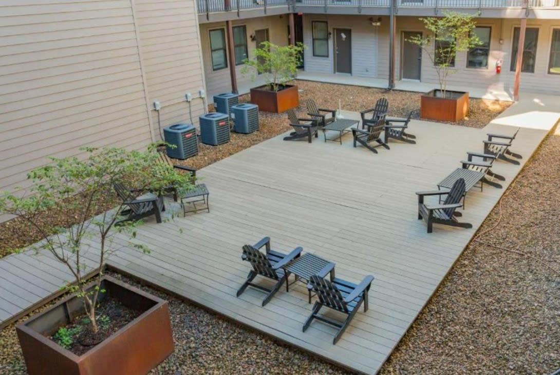 Cozysuites Music Row Bold 1br W Free Parking Appartement
