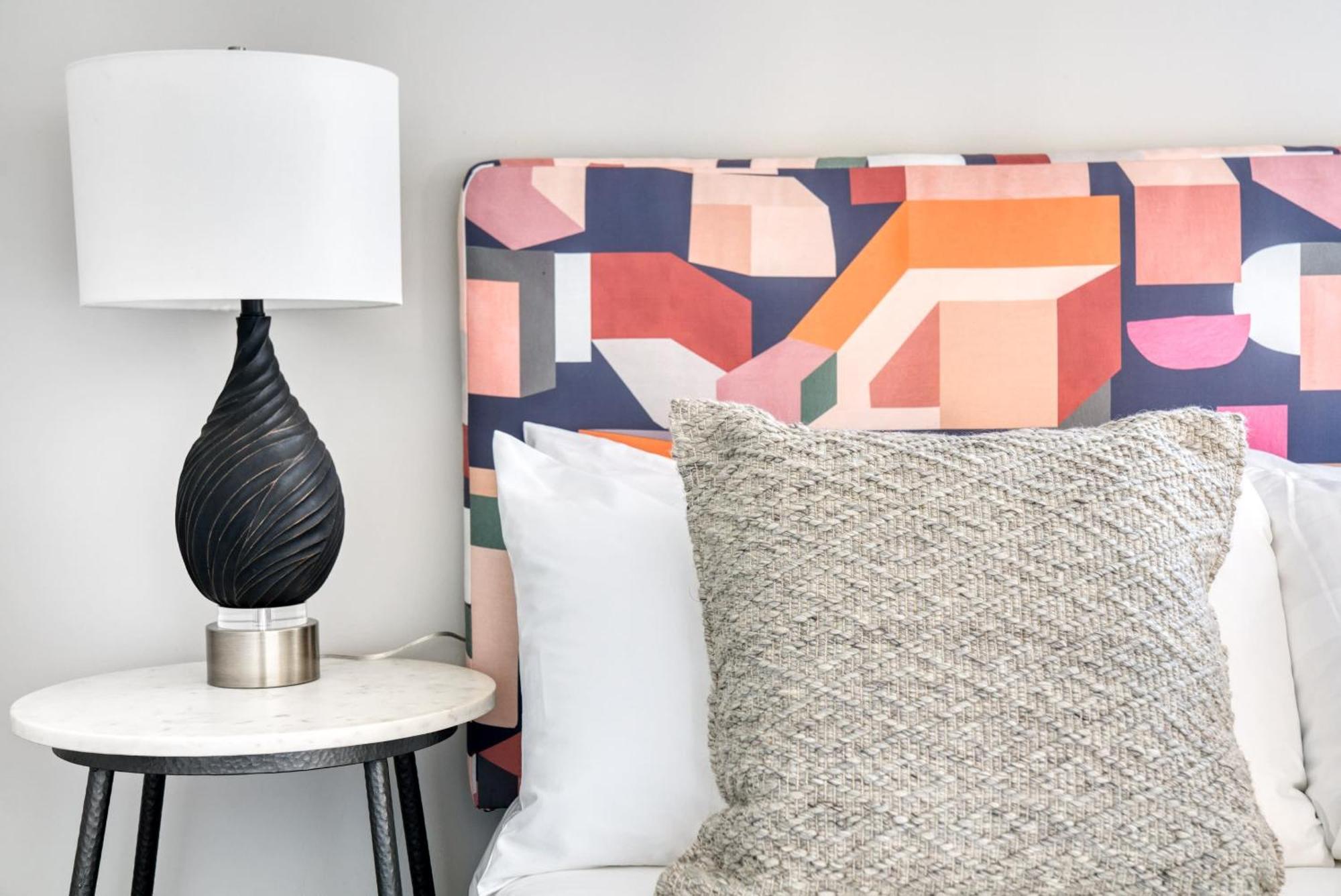 Cozysuites Music Row Bold 1br W Free Parking